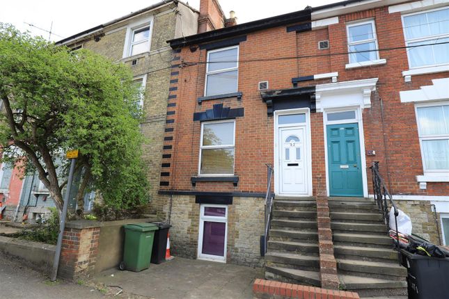 Thumbnail Terraced house for sale in Mote Road, Maidstone