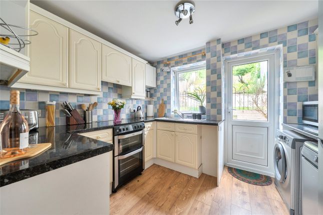 61, Hillingdale, Westerham photo 4