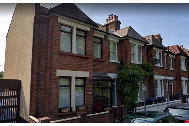Thumbnail End terrace house for sale in Wandle Bank, Wimbledon