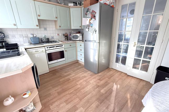34, Nightingale Way, Bingham photo 2