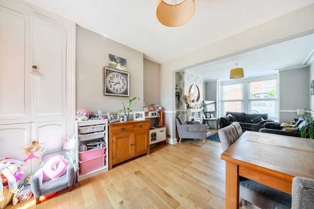 25 Stewart Road, Oswestry photo 4