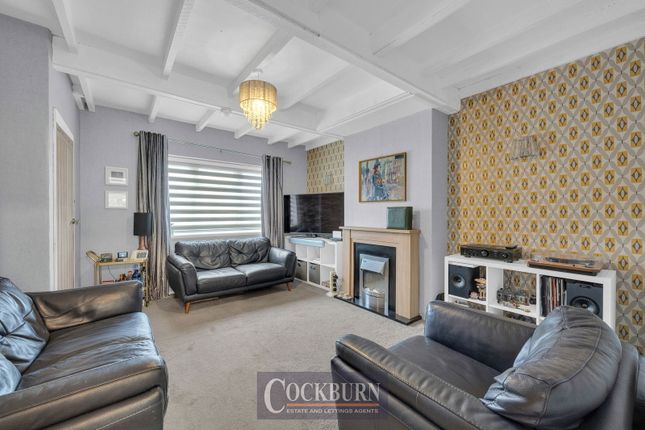273, Kingsground, London photo 2
