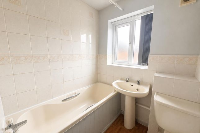 55, Julie Croft, Bilston photo 4