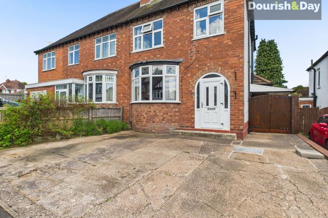 4-bed house on 19 Highfield Grove, Stafford, £310,000