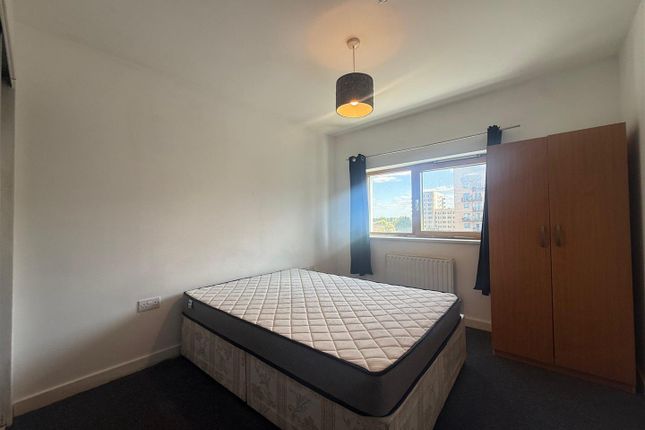 Flat 504, 87, Axe Street, Barking photo 3