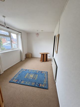X, Ruskin Grove, Dartford photo 5