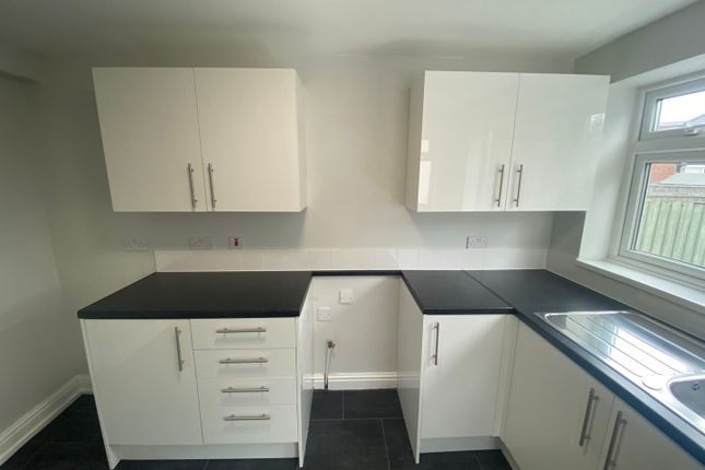 140, Wold Road, Kingston upon Hull photo 5