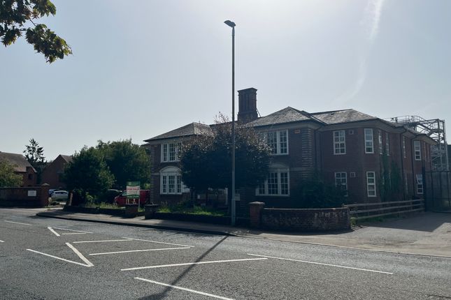 Thumbnail Office for sale in London Road West, Amersham