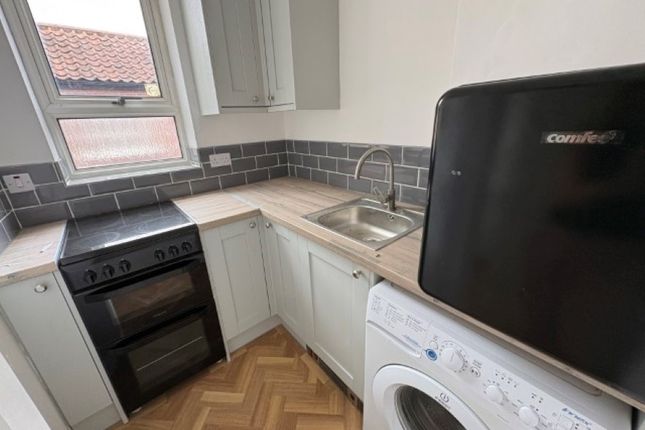 15 Mandells Court, Norwich photo 4