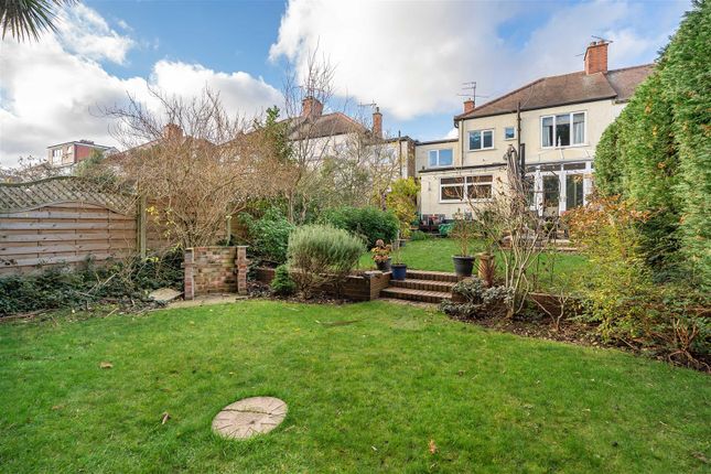 14, Lancaster Avenue, South Woodford photo 4