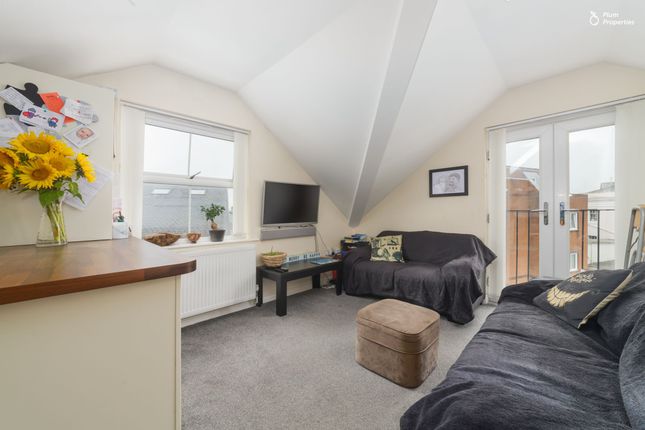 Flats 1-3, 2 Princes Street, Douglas, Isle of Man photo 2