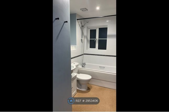 Yew Tree Close, Mildenhall, Bury St Edmunds photo 5