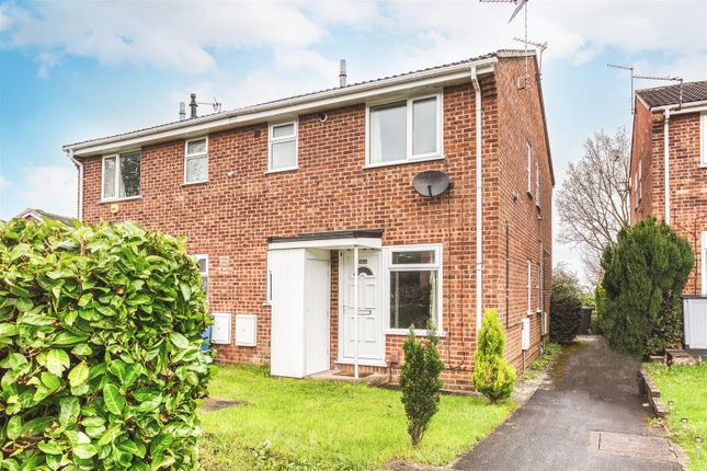 Town house to rent in Alder Close, Oakwood, Derby