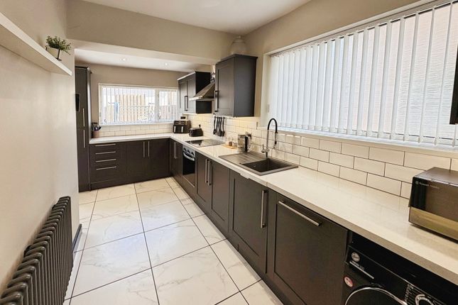 64, Wern Road, Port Talbot photo 3