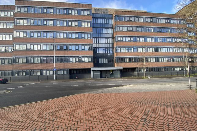 Thumbnail Flat for sale in Guild House, Farnsby Street, Swindon