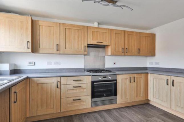 31, Kielder Way, Hull photo 2