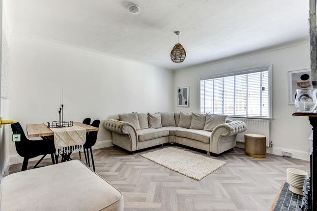 Room 5, 9, Stocker Road, Bognor Regis photo 4