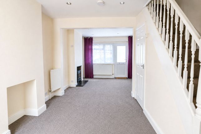 82, Bergholt Road, Essex photo 4