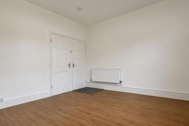 12, Lorna Road, Doncaster photo 5