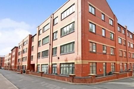 Flat to rent in Warstone Lane, Jewellery Quarter, Birmingham, West Midlands