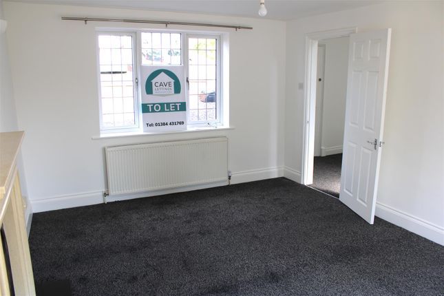 16, Oakfield Avenue, Kingswinford photo 5