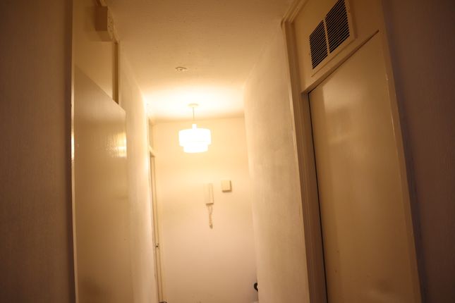 15, Carrick Point, Falmouth Road, Leicester photo 4