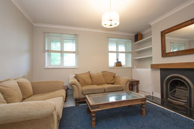 78 St Johns Drive, Garratt Lane 009.Jpg