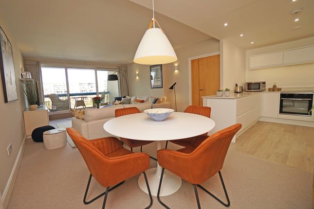 11 Oyster Quay, Port Way, Portsmouth photo 4