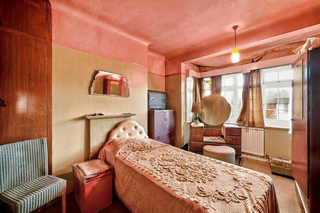 14, Boileau Road, London photo 4