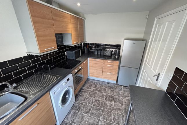 18, Philip Avenue, Bowburn photo 3