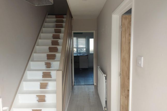74, Feltham Drive, Frome photo 4