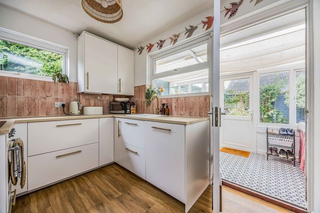 1, Manor Gardens, Emsworth photo 4