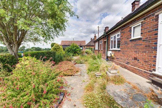 239 Congleton Road North, Stoke-On-Trent photo 4