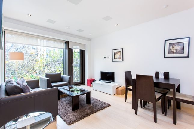 1-bed flat on Flat 15,, Roman House, Barbican, £595,000