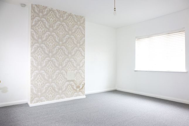 End terrace house to rent in Western Road, Bletchley, Milton Keynes