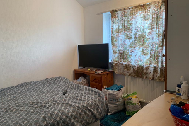 End terrace house to rent in Gaysham Avenue, Ilford
