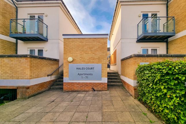 Thumbnail Flat to rent in Hales Court, Ley Farm Close, Watford