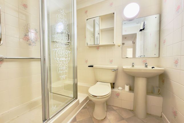 Fairhaven Court, Flat 23, 34, Sea Road, Bournemouth photo 4