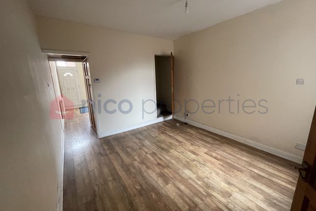 92, Gipsy Road, Leicester photo 3