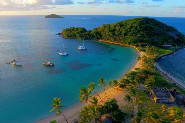 Thumbnail Commercial property for sale in Salt Whistle Bay, Mayreau Vc0460, St Vincent And The Grenadines