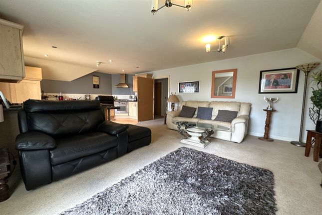 Flat for sale in 2A Acresfield Road, Timperley, Altrincham