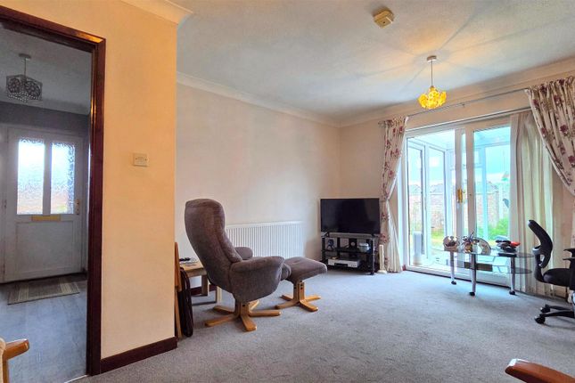 6, Teal Walk, Bradwell photo 2