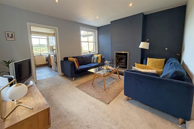 42B, Croft Road, Godalming photo 3