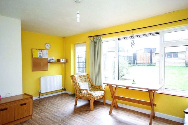 9, Homestall Road, Guildford photo 4