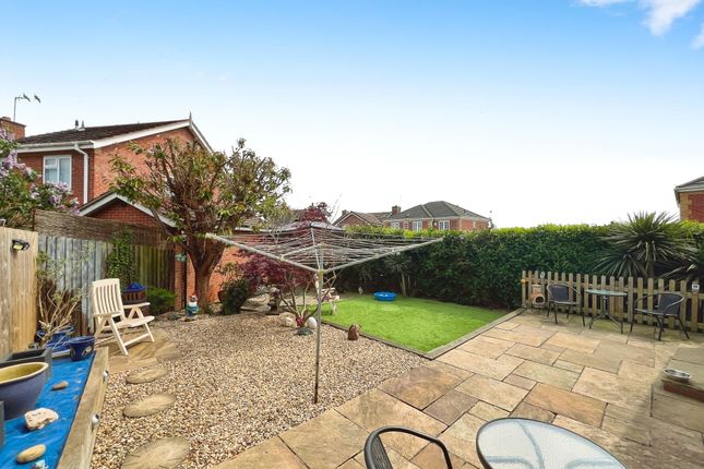 21b Worcester Road, Grantham photo 3