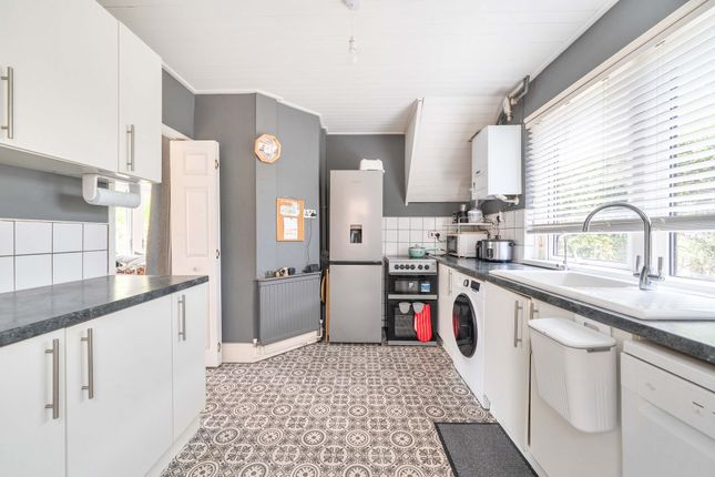 23 Fraser Road, Winchester photo 4