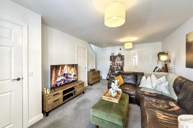 17, Lumley Avenue, Hull photo 2