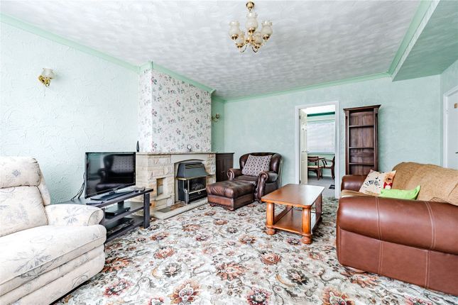 96, Victoria Mount, Leeds photo 2