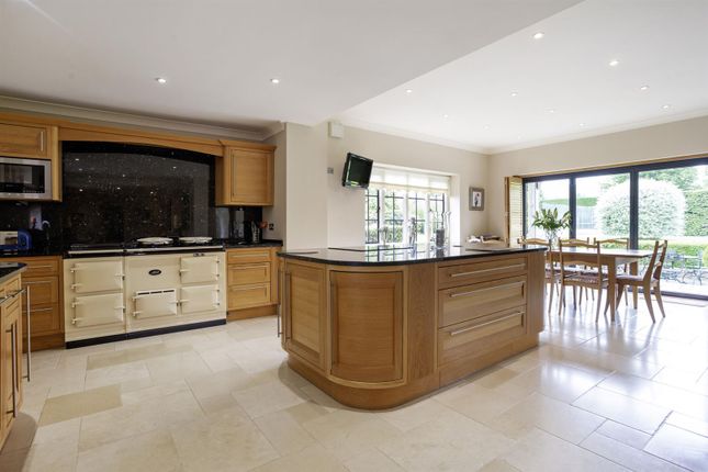 70678_8 Charlton Park Gate - (12)_Low.Jpg