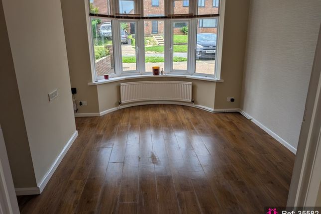 74, Elmcroft Road, Ipswich photo 4